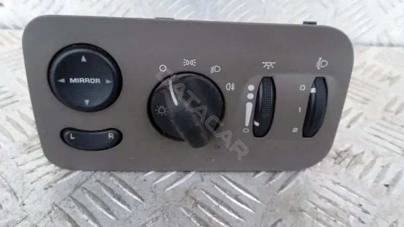 Переключатель подрулевой POTH131L5AD