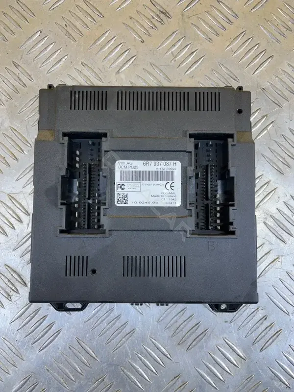 Блок комфорта 6R7937087H
