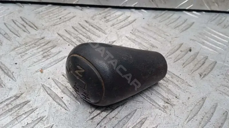 Ручка КПП 363030K020B0