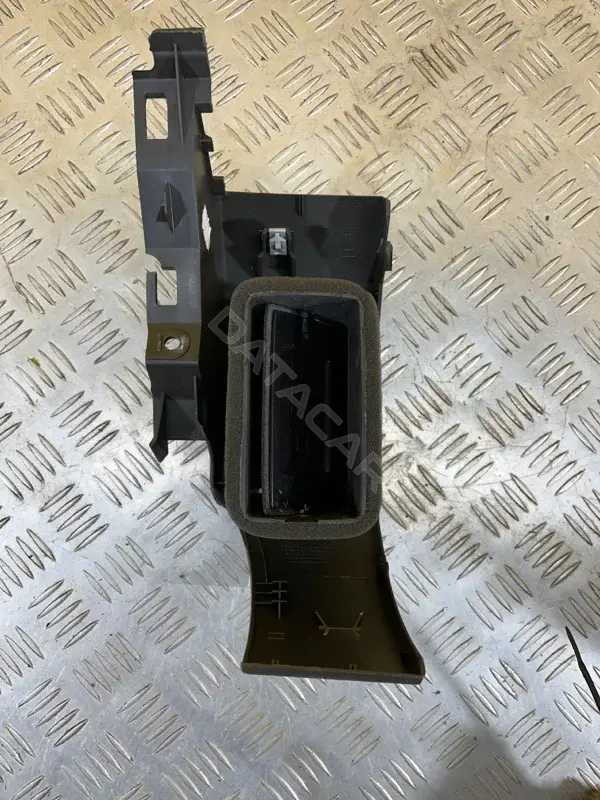 Дефлектор обдува салона 164705