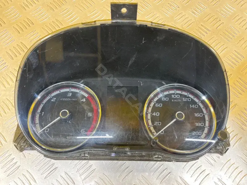 Панель приборов 8100C663