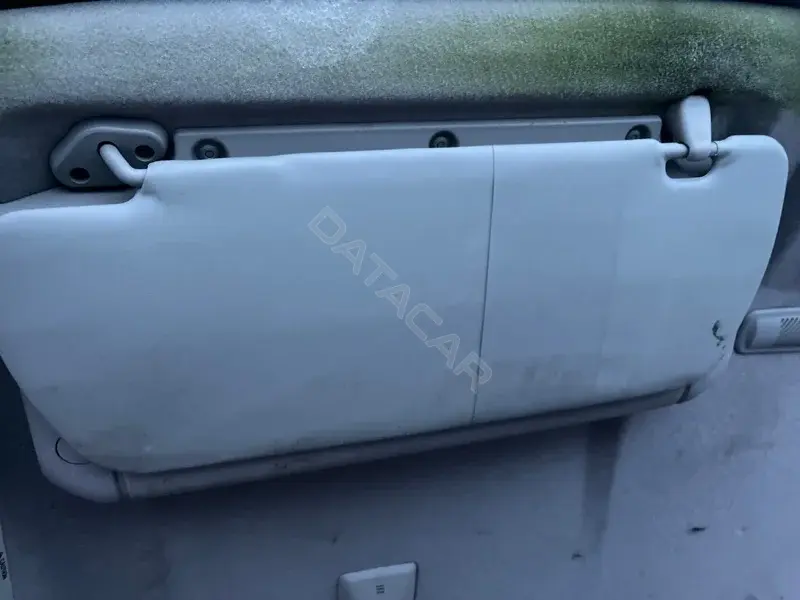 Козырек солнцезащитный 164937