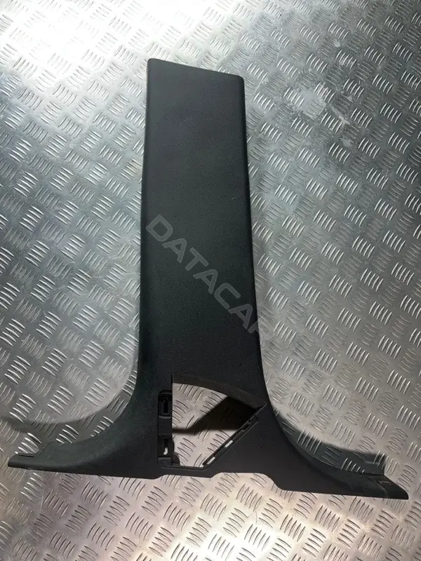 Обшивка стойки центральной BJ32243A53AF