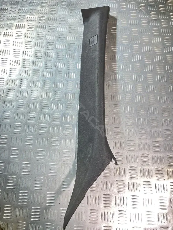 Обшивка стойки передней BJ3203510AJ