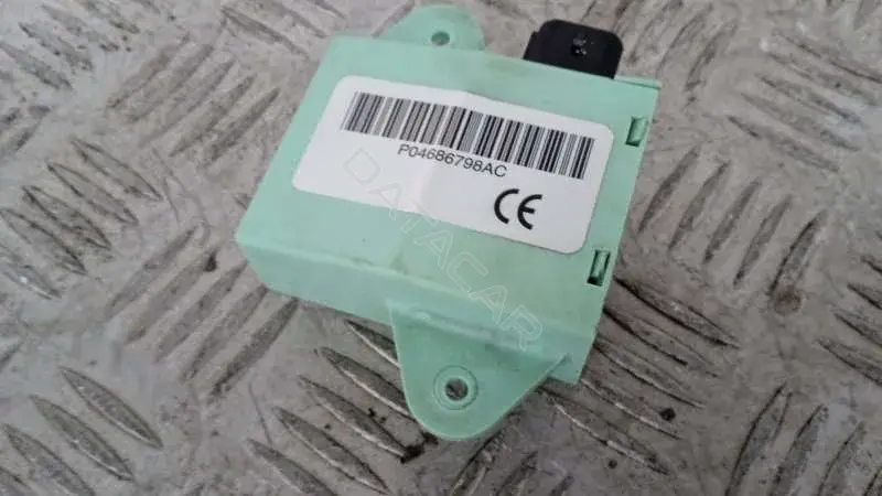 Иммобилайзер P04686798AC