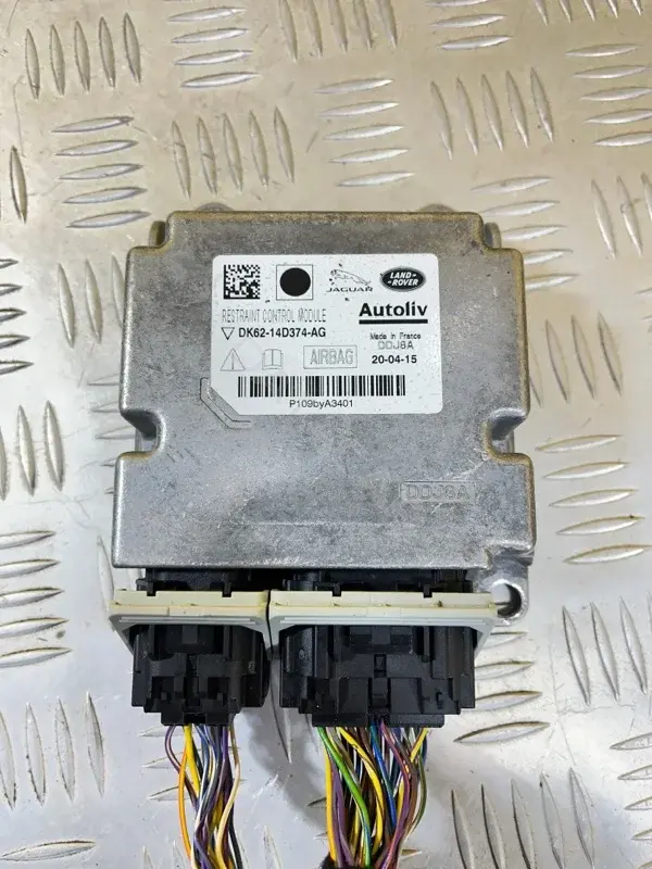 Блок управления подушками безопасности DK6214D374AG