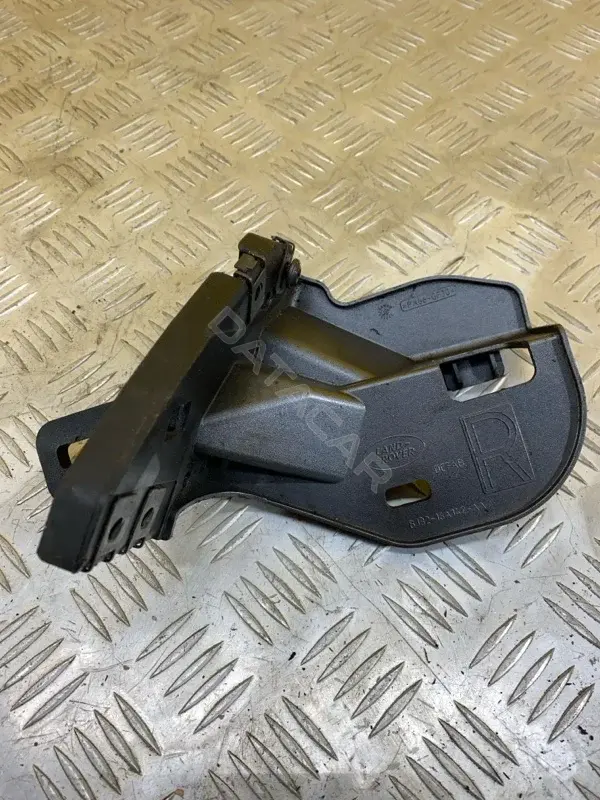 Кронштейн крыла BJ3216A142AA
