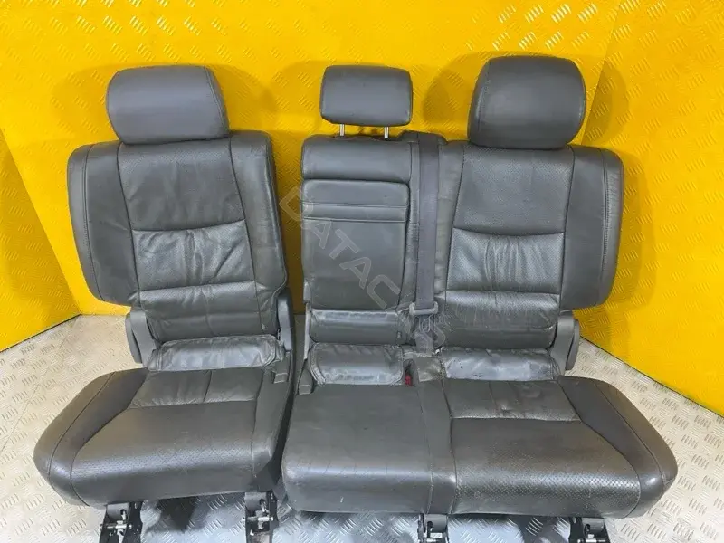 Сиденье 166058