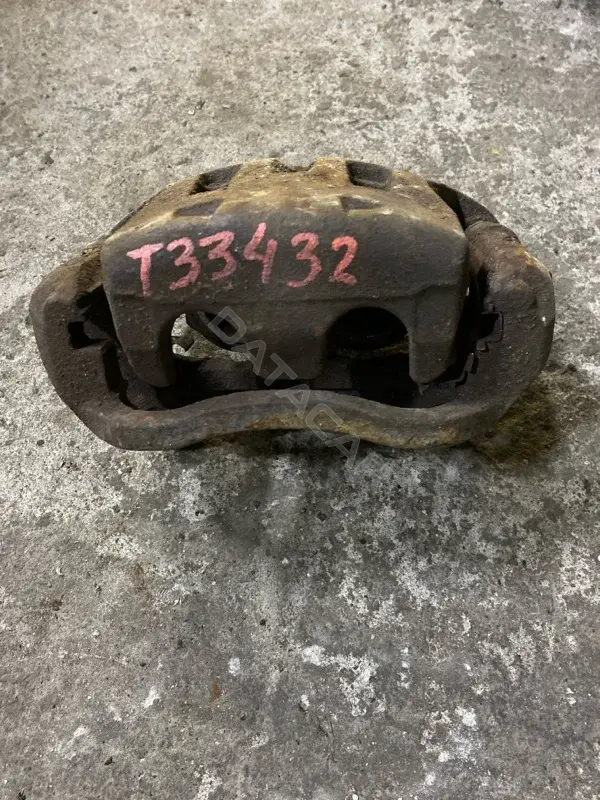 Суппорт тормозной 41001EB32A