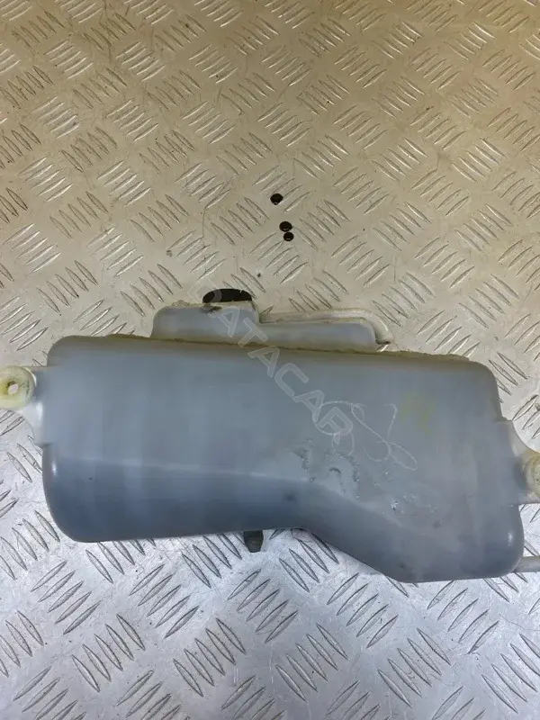 Расширительный бачок MN135072
