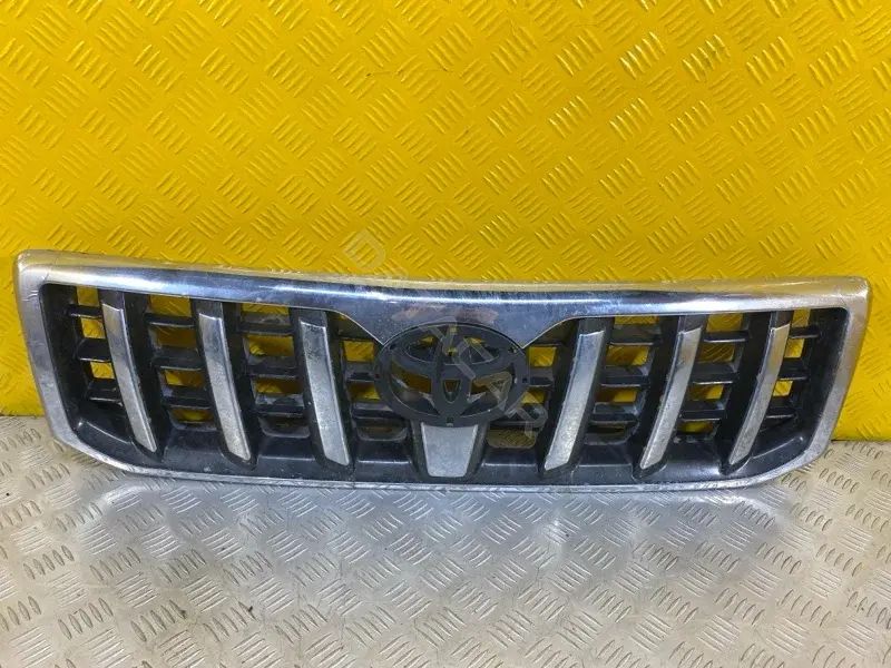 Решетка радиатора 5310160320