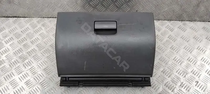 Бардачок 68520VJ200