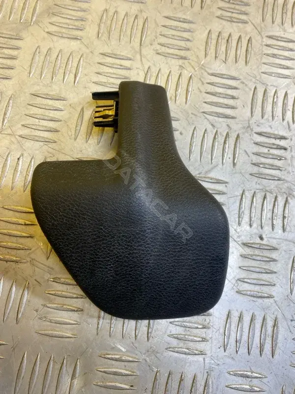 Пластик салона 5ZF15TX7AD