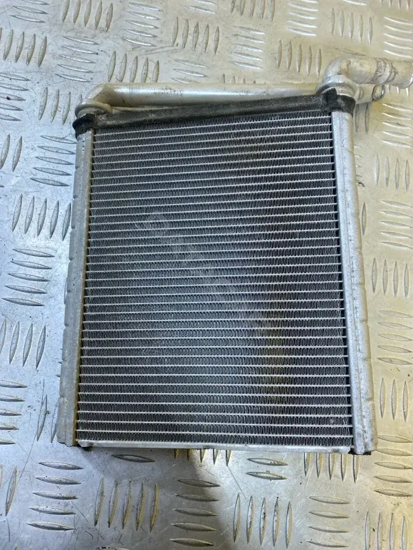 Радиатор печки 871070K050