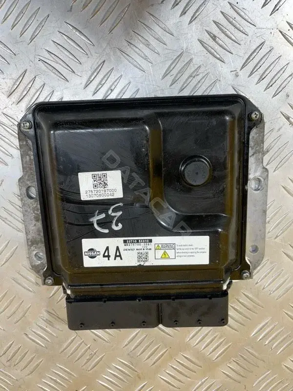 Блок управления двигателем 237105X31C