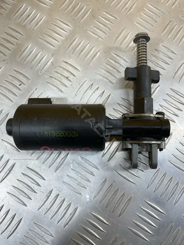 Моторчик регулировки сиденья M2002261R13