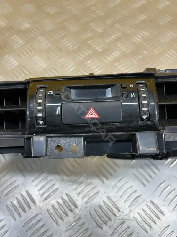 Кнопка аварийки 839100K180