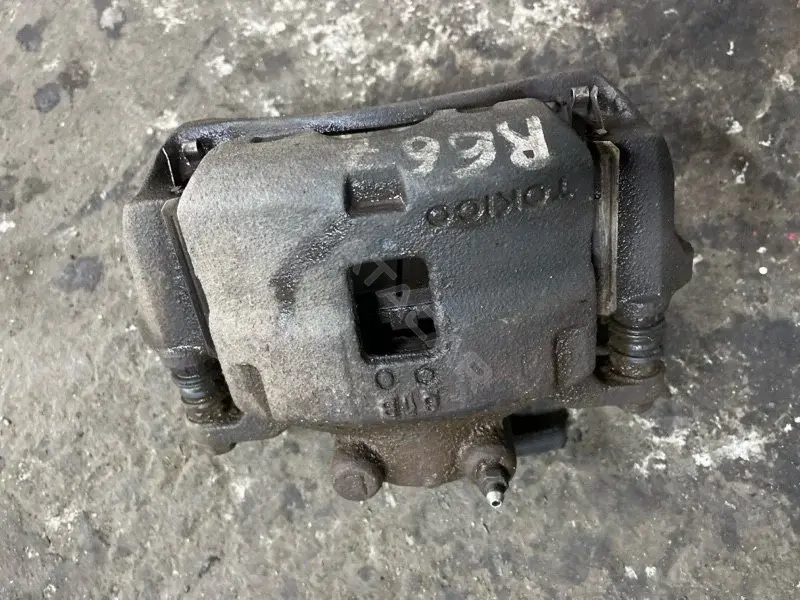 Суппорт тормозной 4605A201