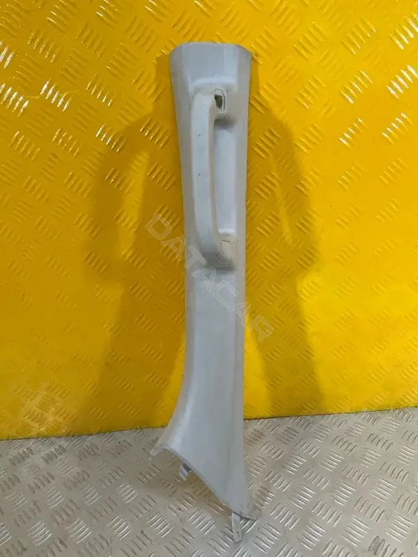 Обшивка стойки передней 7210A357ZZ