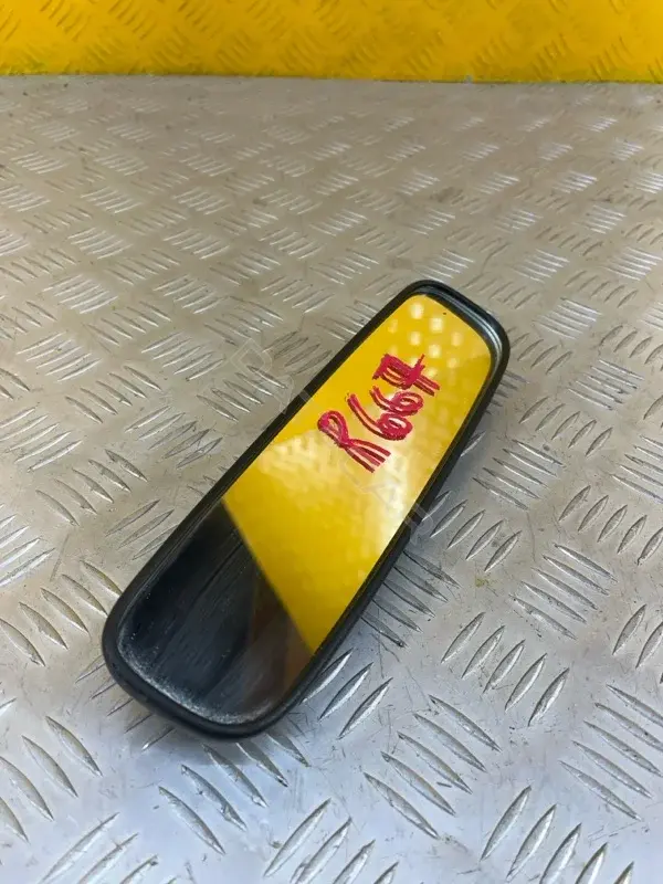 Внутреннее зеркало MN124448