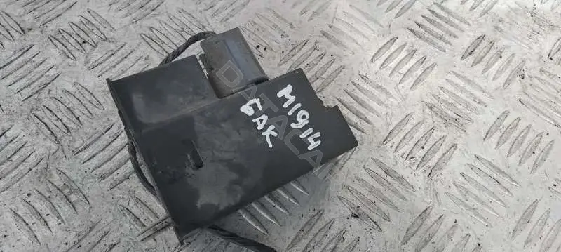 Замок лючка топливного бака 170810