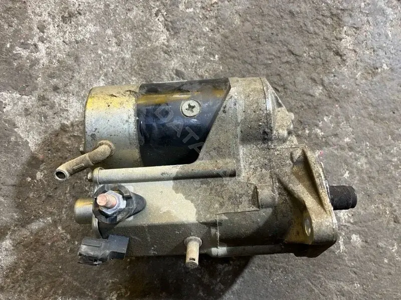 Стартер 281000L052