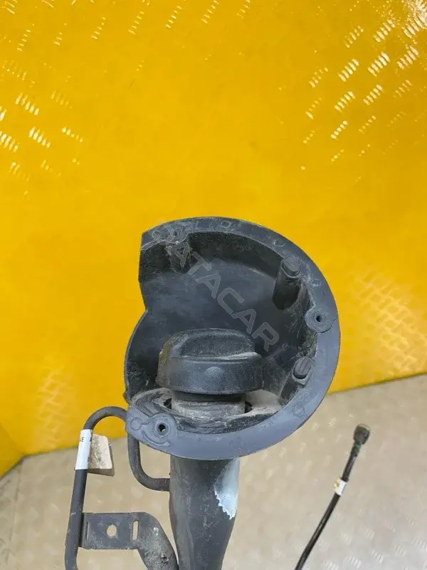 Заливная горловина 68192064AE