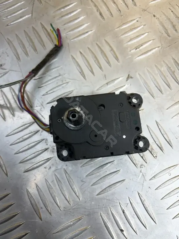 Мотор заслонки печки CSA512T014