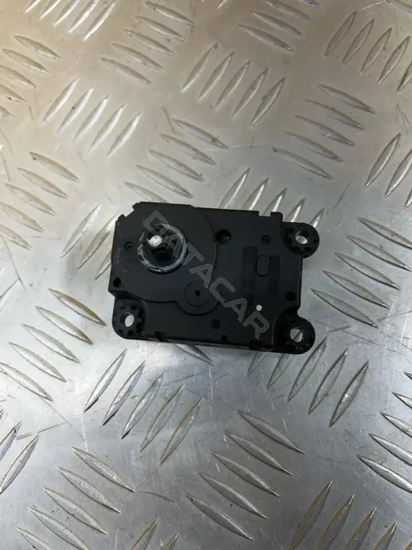 Мотор заслонки печки CSA512T014