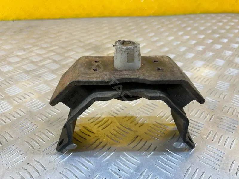 Подушка КПП 123710L120