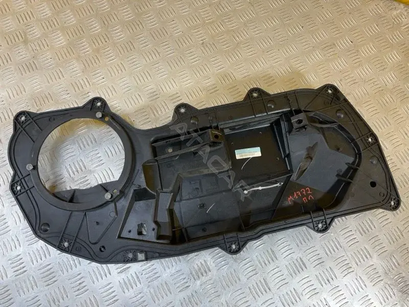 Накладка двери BJ3221123AE