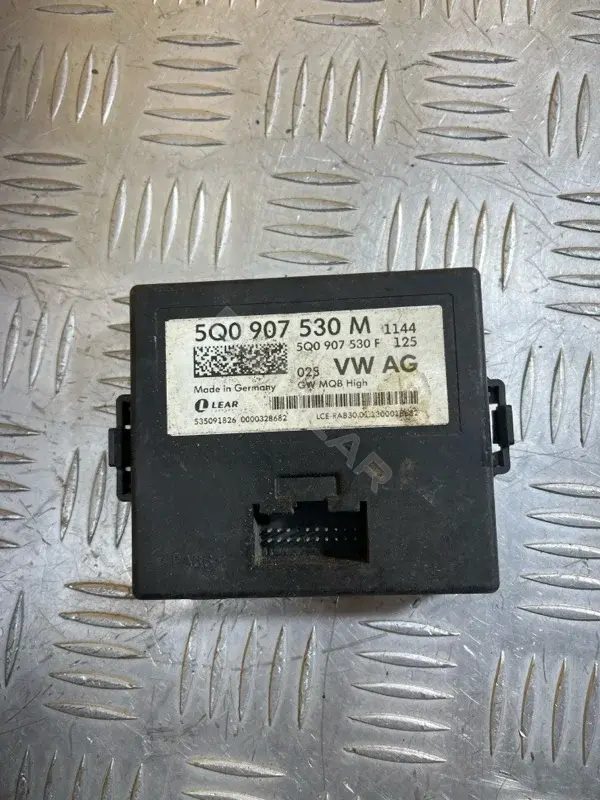 Блок комфорта 5Q0907530M