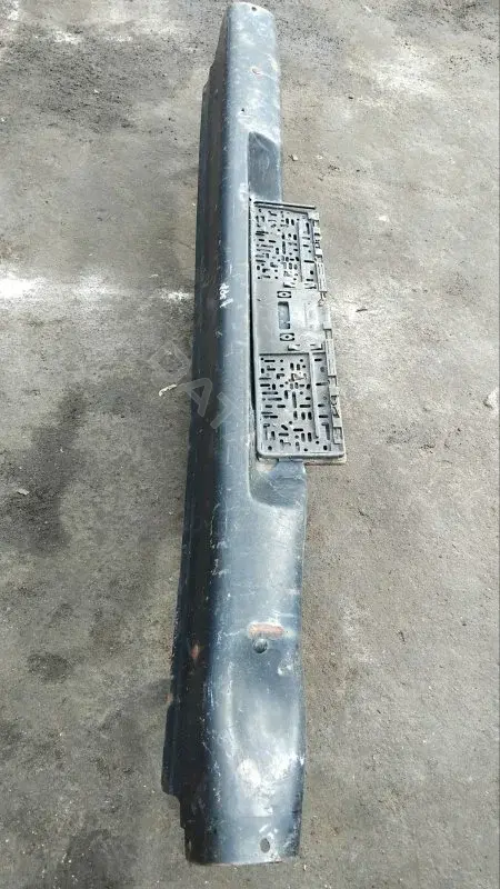 Задний бампер 173459