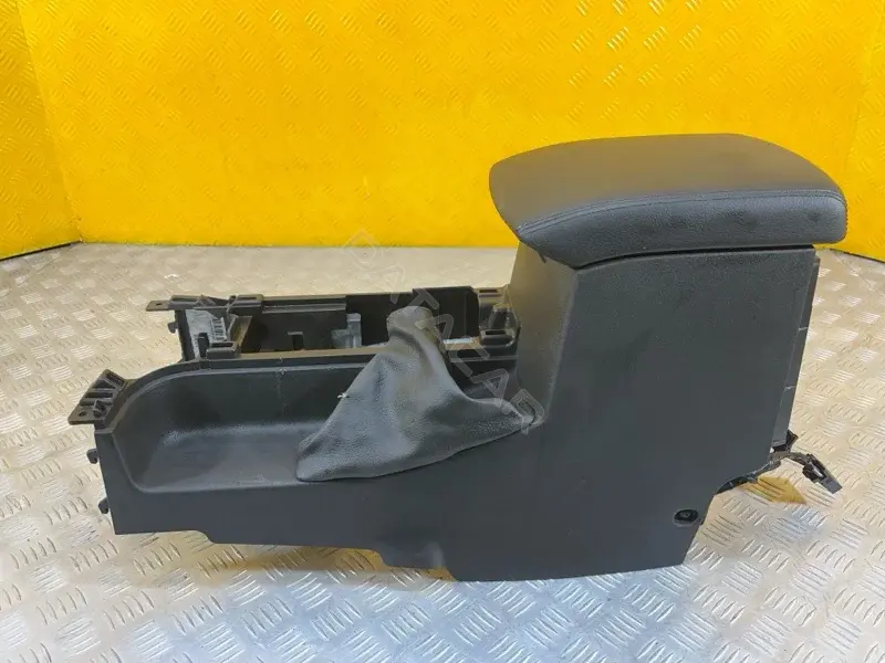 Подлокотник 96920EB31A