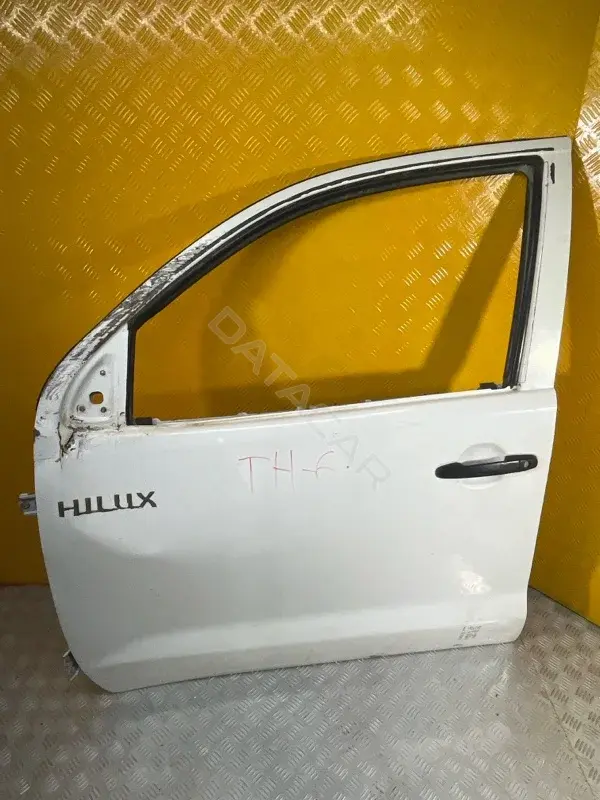 Дверь 670020K010