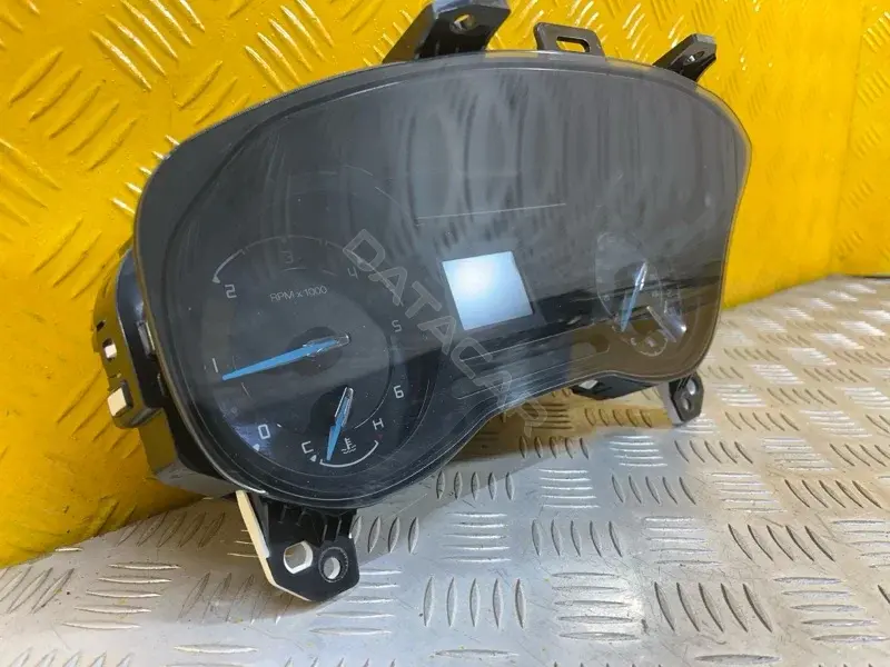 Панель приборов GB3T10849CB