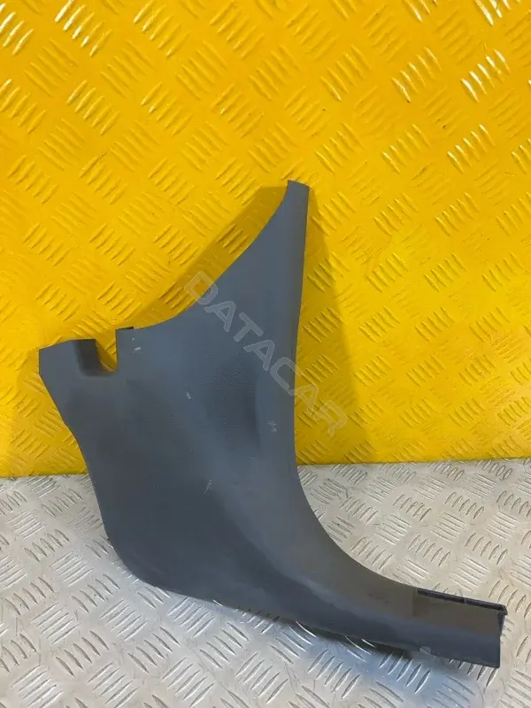 Накладка на порог EB3B2102348A