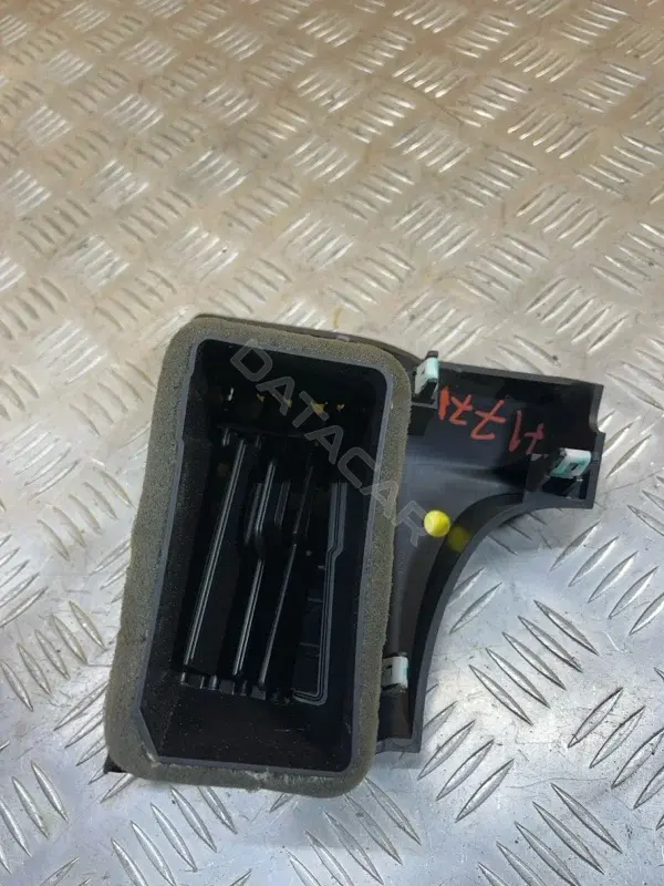 Дефлектор обдува салона EB3B41044K72ABW