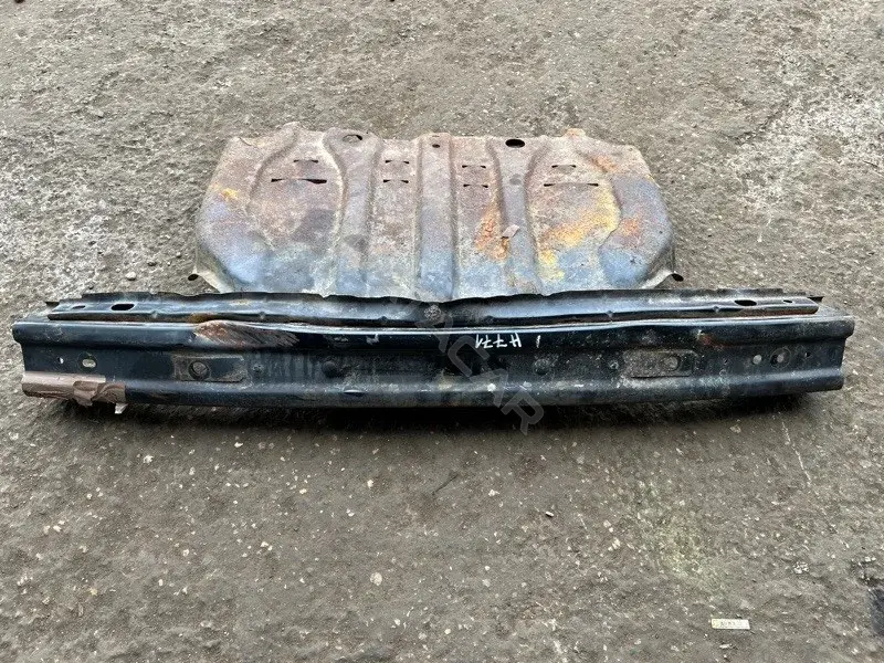 Усилитель бампера AB3917F021DD
