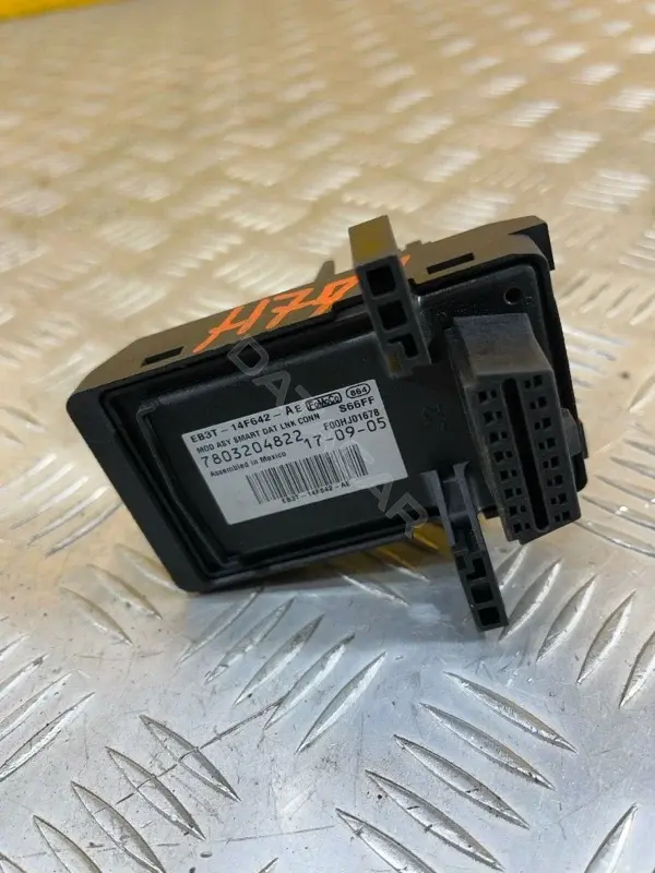 Блок комфорта EB3T14F642AE