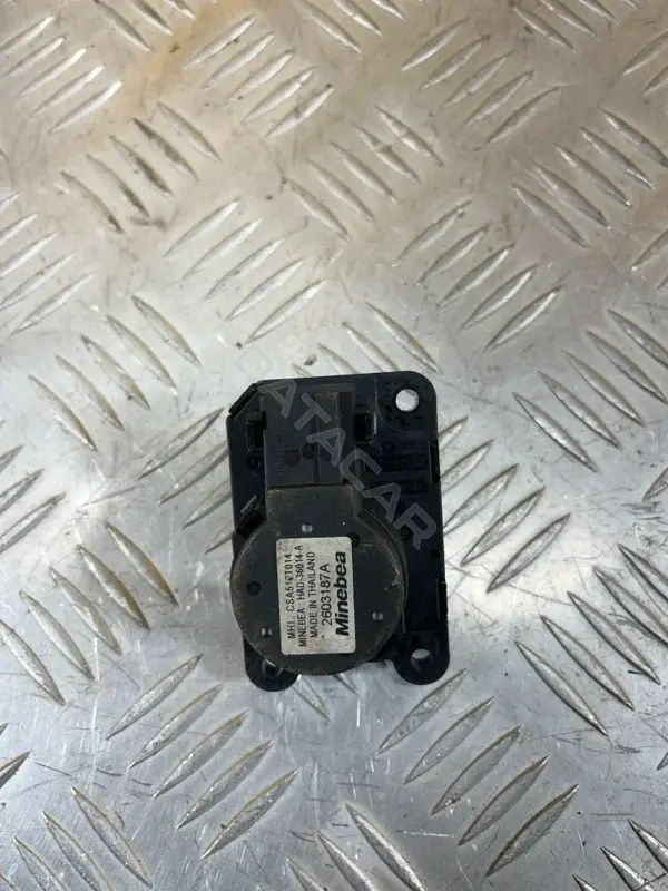 Мотор заслонки печки CSA512T014
