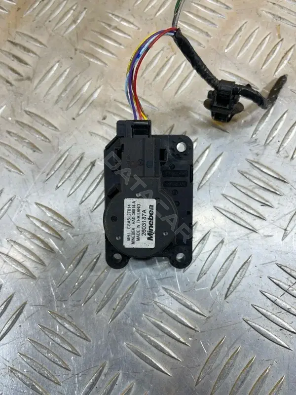 Мотор заслонки печки CSA512T014