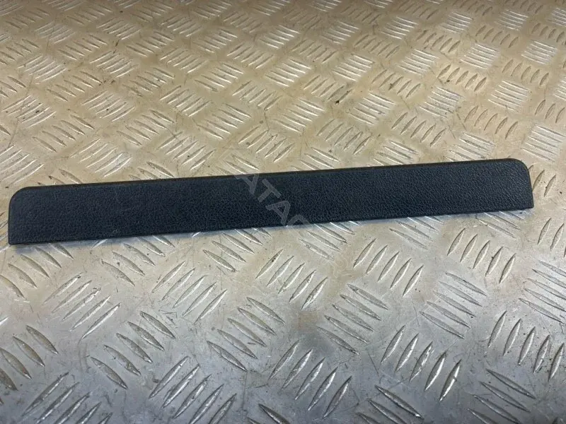 Накладка на порог 6791560030