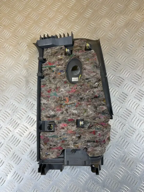 Обшивка стойки задней AB392631003ACW