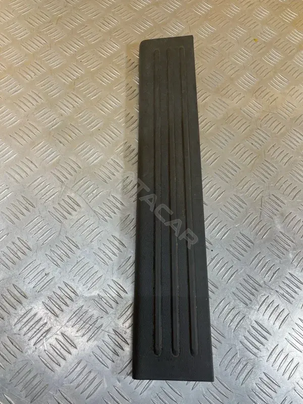 Накладка на порог AB392113200AAW