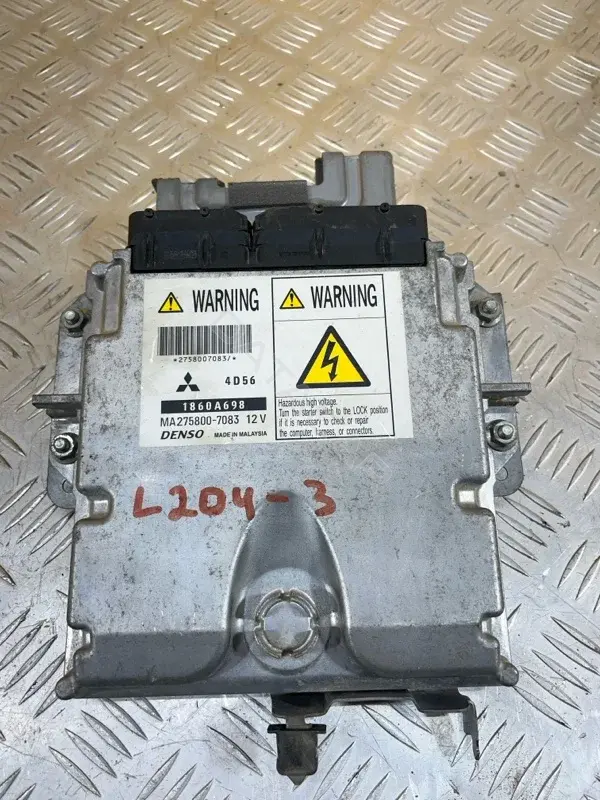 Блок управления двигателем 1860A698