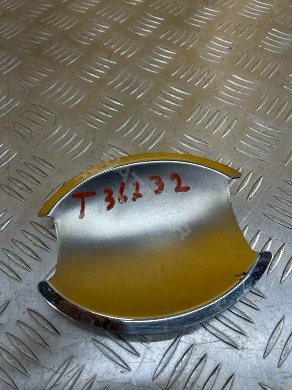 Накладка двери 175367