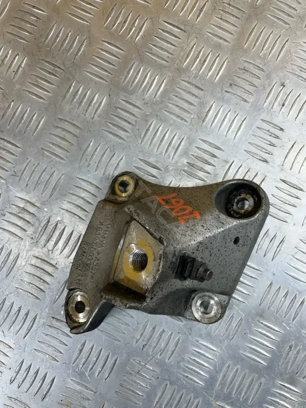 Кронштейн двигателя AB396B033A