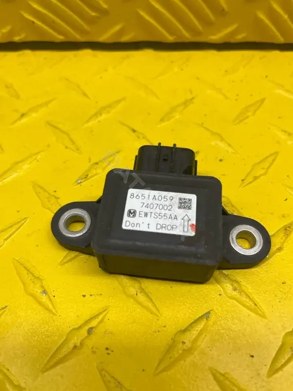 Датчик курсовой устойчивости 8651A059