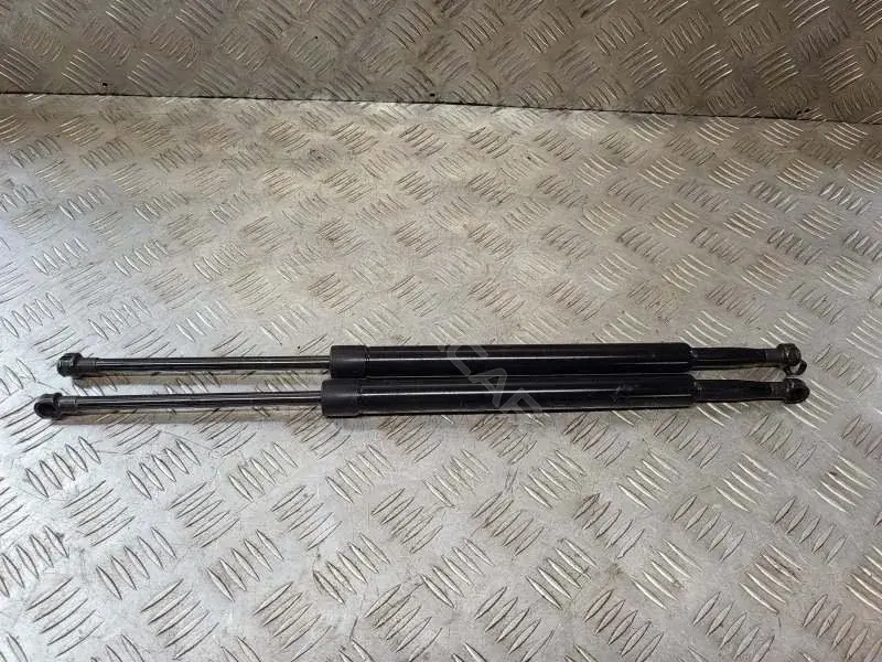 Амортизатор крышки багажника, капота, заднего стекла 90450EB31A